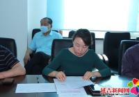 進(jìn)學(xué)街道召開(kāi)“解放思想再深入、全面振興新突破”教育實(shí)踐活動(dòng)理論中心組學(xué)習(xí)研討會(huì)
