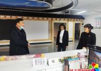 民泰社區為民服務暖人心轄區物業送錦旗