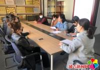 汪星人“上戶(hù)口”持“身份證”遛彎