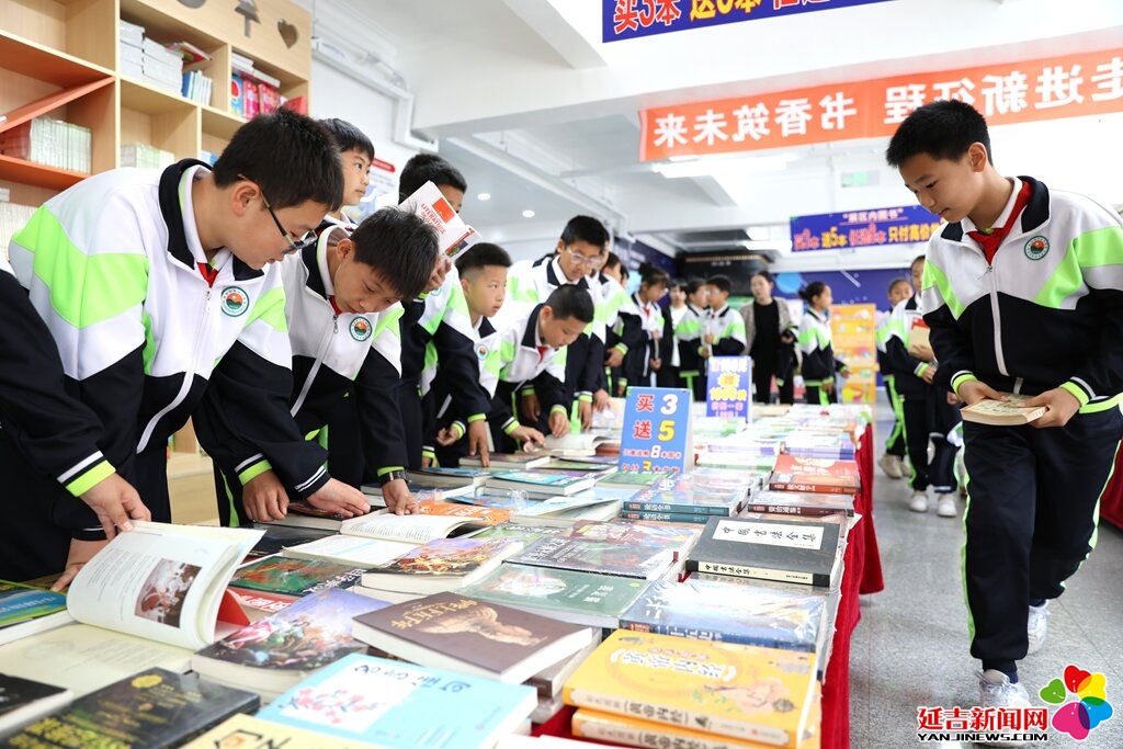 延吉新華書店精彩活動(dòng)助力書博會(huì)